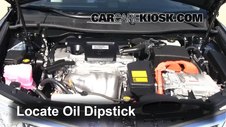 2012 Toyota Camry Hybrid XLE 2.5L 4 Cyl. Oil Check Oil Level